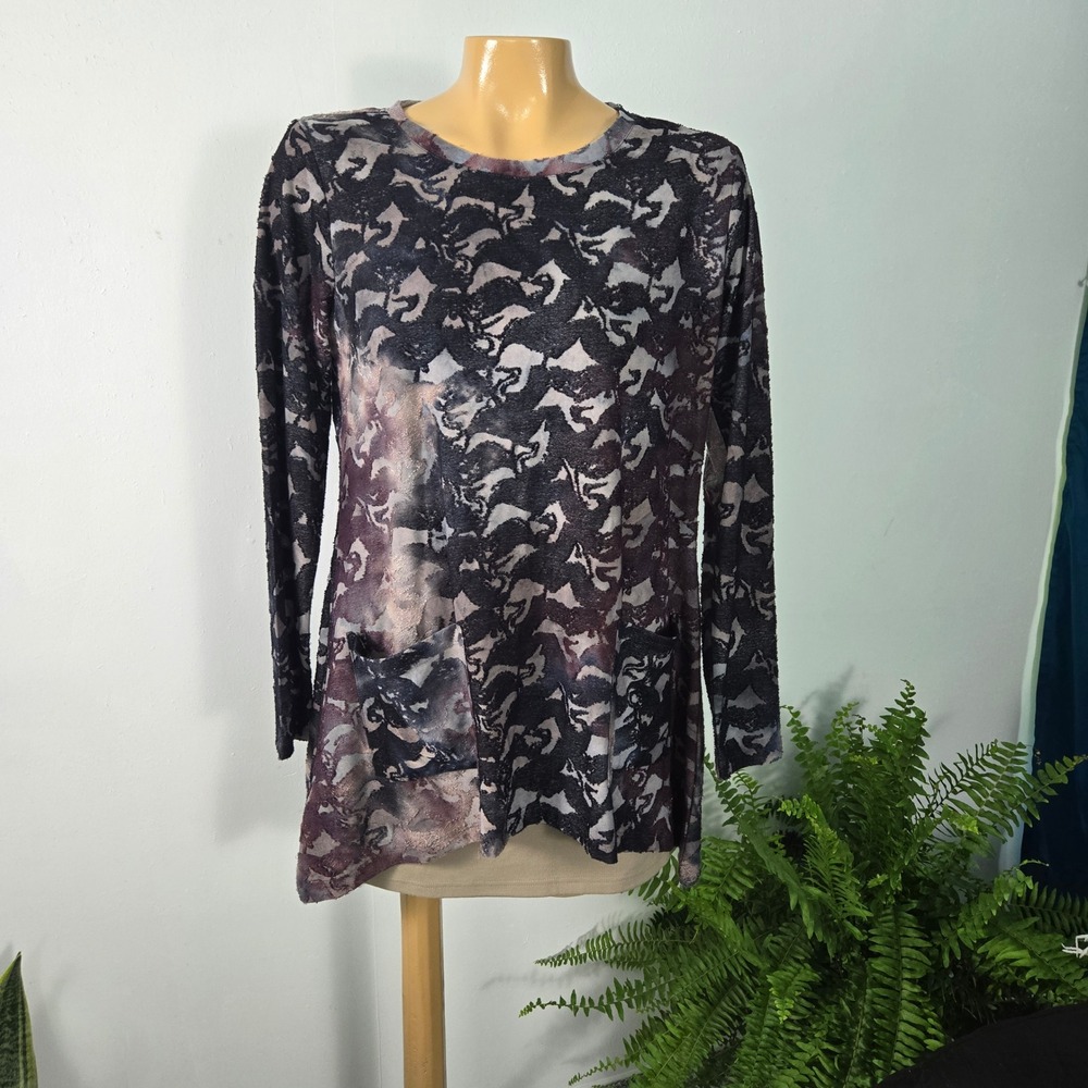 LOGO Lori Goldstein Tunic Women Small Purple Burnout Pockets Sharkbite Hem Ombre